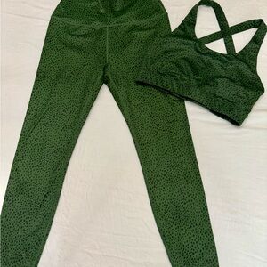 ZYIA Green Dotted Activewear Set